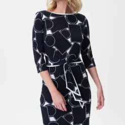 Joseph Ribkoff Angelica Dress -Jurken Verkoopwinkel Angelicadress MidnightblueVanilla 4 scaled