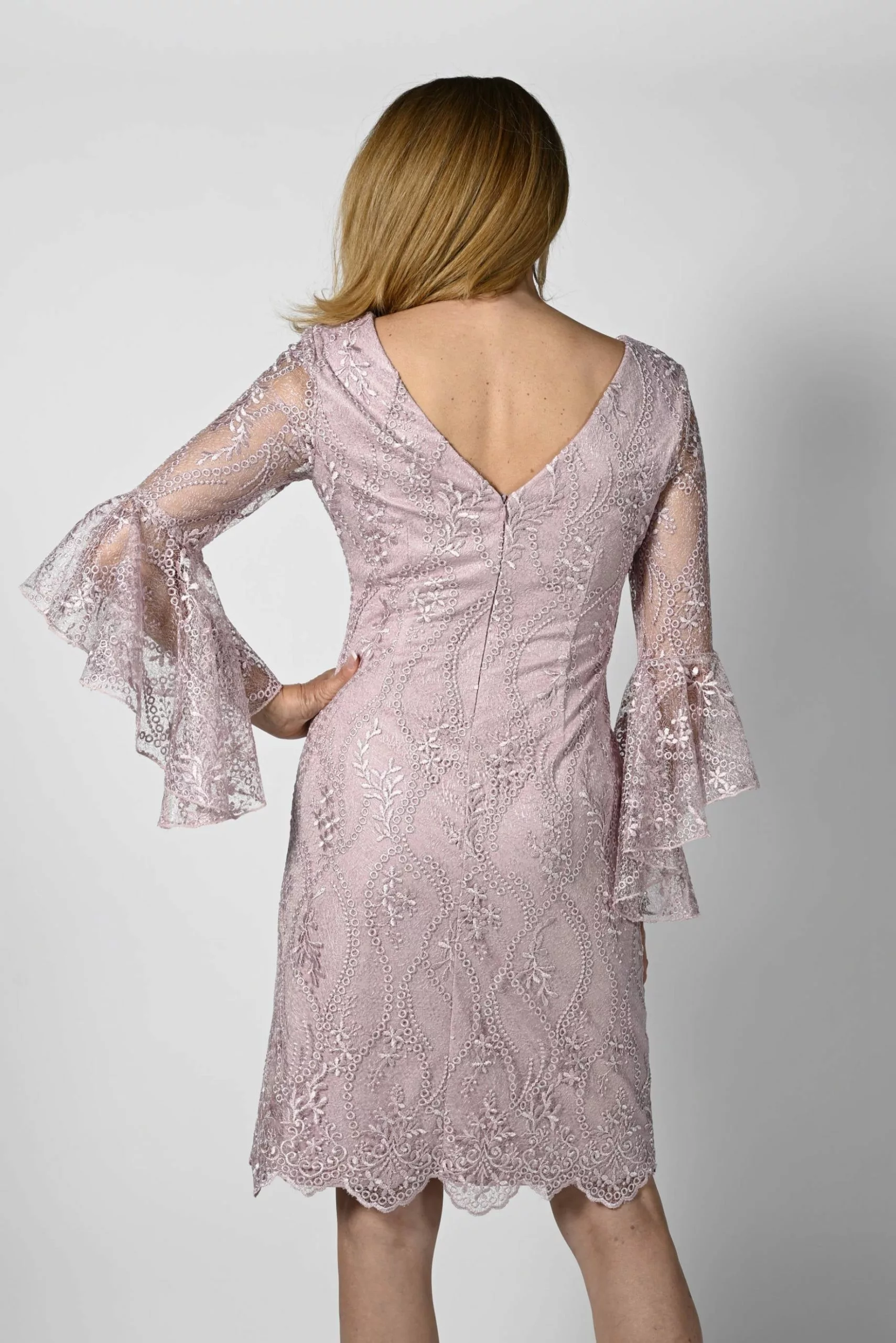 Frank Lyman Feyna Dress 238332 4 Frank Lyman Feyna Dress 238332 - Afbeelding 2