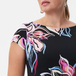 Joseph Ribkoff Jennifer Dress 232272 -Jurken Verkoopwinkel Jenniferdress232272 Black Multi 4 scaled