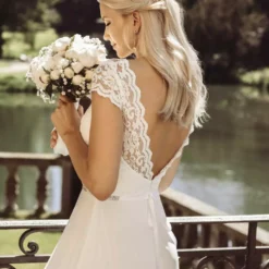 SWING Norah Dress -Jurken Verkoopwinkel NorahdressoffwhiteSWINGcollectionsBridalcollectionBruidsjurkDressesBoutiquejurkenwinkelSittard2